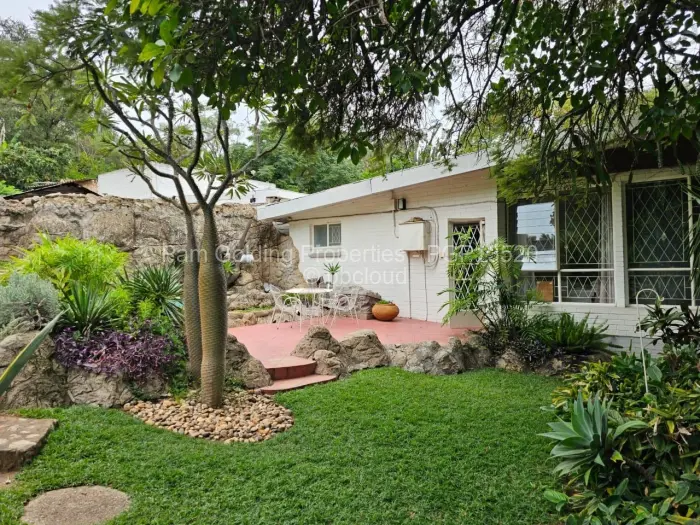 4 Bedroom House for Sale in Hillside Byo, Bulawayo