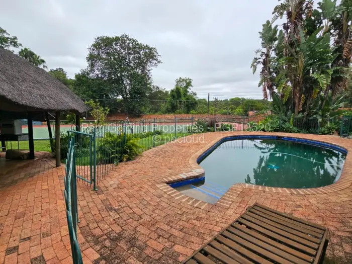 4 Bedroom House for Sale in Hillside Byo, Bulawayo