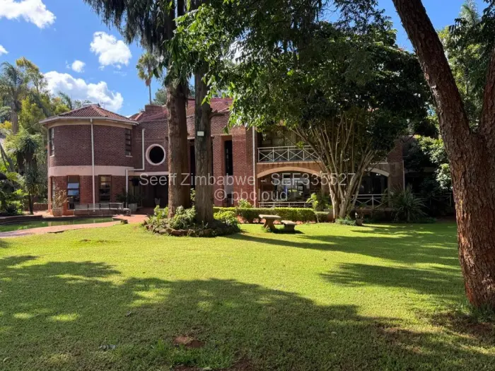 4 Bedroom House for Sale in Glen Lorne, Harare
