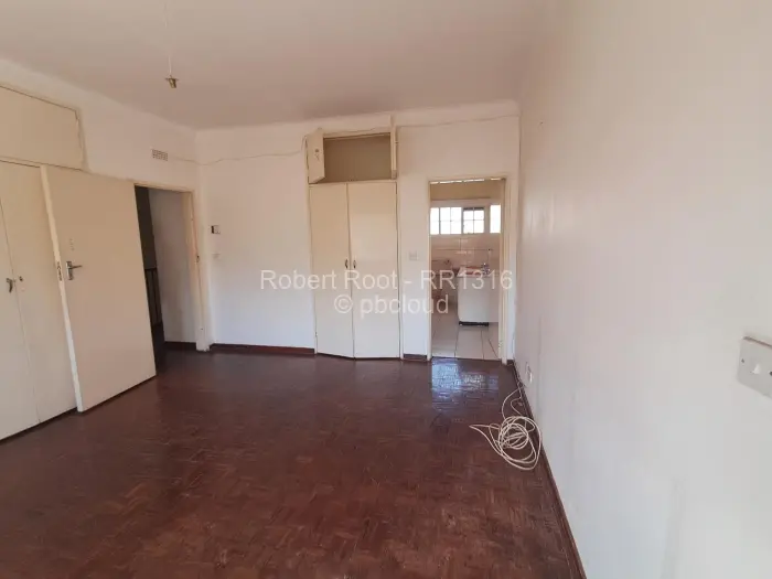 Townhouse/Cluster to Rent in Avenues