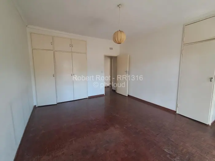 Townhouse/Cluster to Rent in Avenues