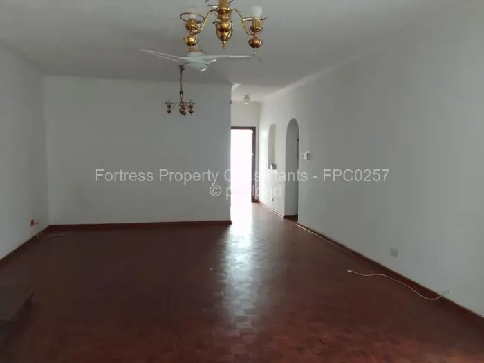 Flat/Apartment to Rent in Avondale, Harare