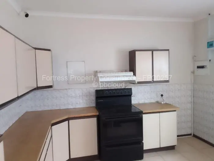 Flat/Apartment to Rent in Avondale, Harare