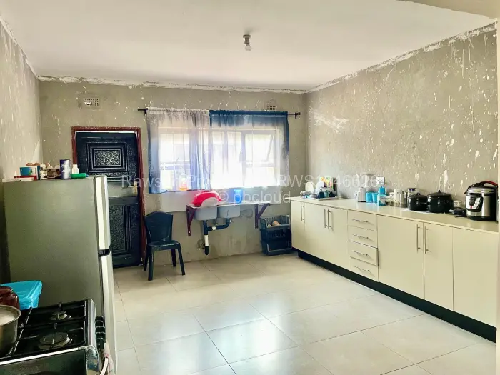 4 Bedroom House for Sale in Mabvazuva Estates, Ruwa