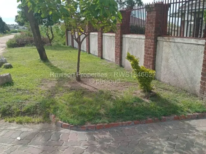 4 Bedroom House for Sale in Zimre Park, Harare