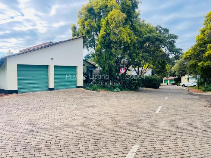 Flat/Apartment to Rent in Borrowdale Brooke