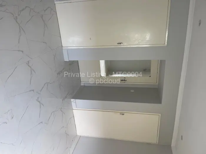 Flat/Apartment to Rent in Borrowdale Brooke