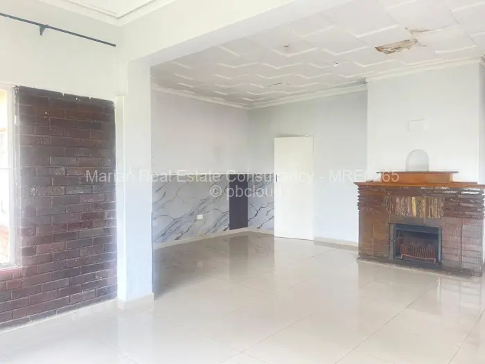 5 Bedroom House to Rent in Newton West, Bulawayo