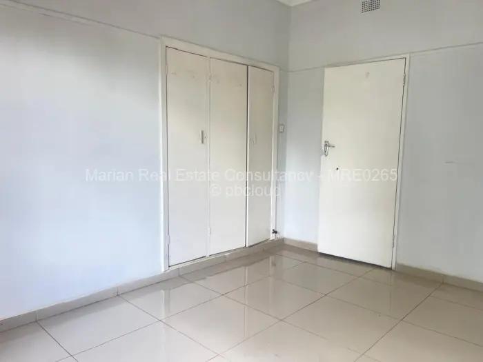 5 Bedroom House to Rent in Newton West, Bulawayo