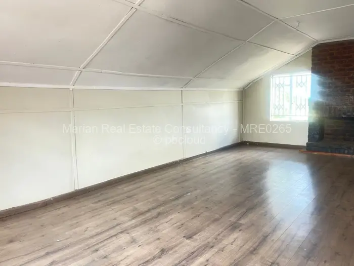 5 Bedroom House to Rent in Newton West, Bulawayo