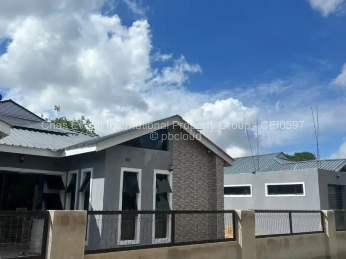 Townhouse/Cluster for Sale in Hatfield, Harare