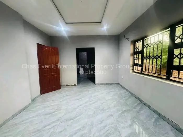 Townhouse/Cluster for Sale in Hatfield, Harare