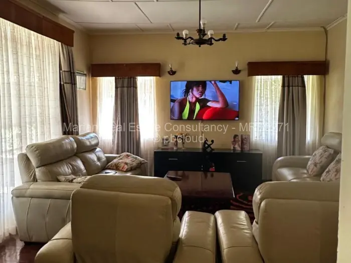 3 Bedroom House for Sale in Malindela, Bulawayo