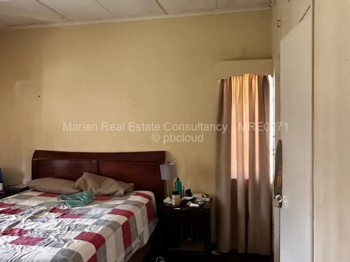 3 Bedroom House for Sale in Malindela, Bulawayo