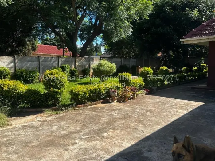 3 Bedroom House for Sale in Malindela, Bulawayo