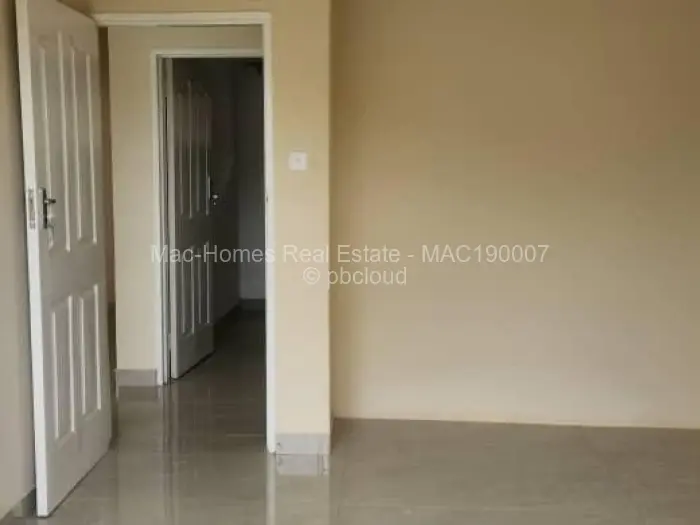 Flat/Apartment for Sale in Ashdown Park, Harare