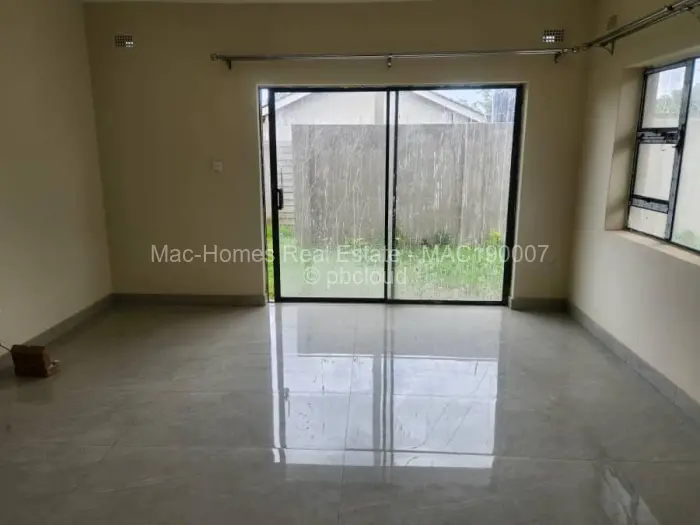 Flat/Apartment for Sale in Ashdown Park, Harare