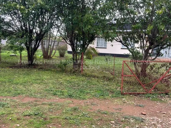 Townhouse/Cluster for Sale in Marlborough, Harare