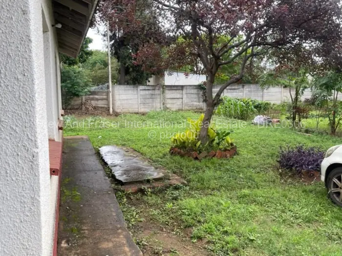 Townhouse/Cluster for Sale in Marlborough, Harare