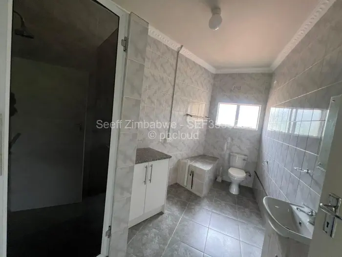 1 Bedroom House to Rent in Mount Pleasant Heights