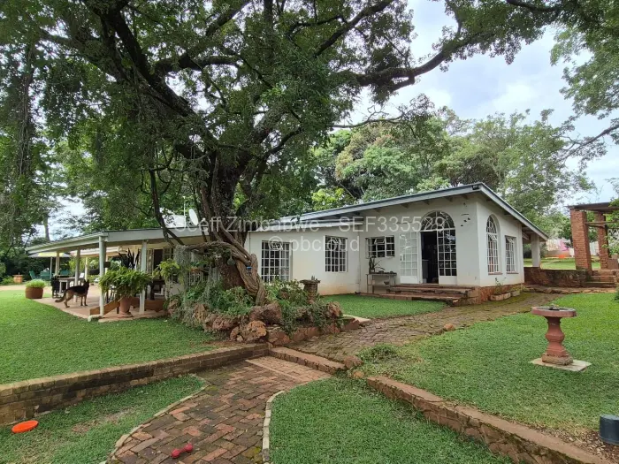 3 Bedroom House for Sale in Borrowdale, Harare
