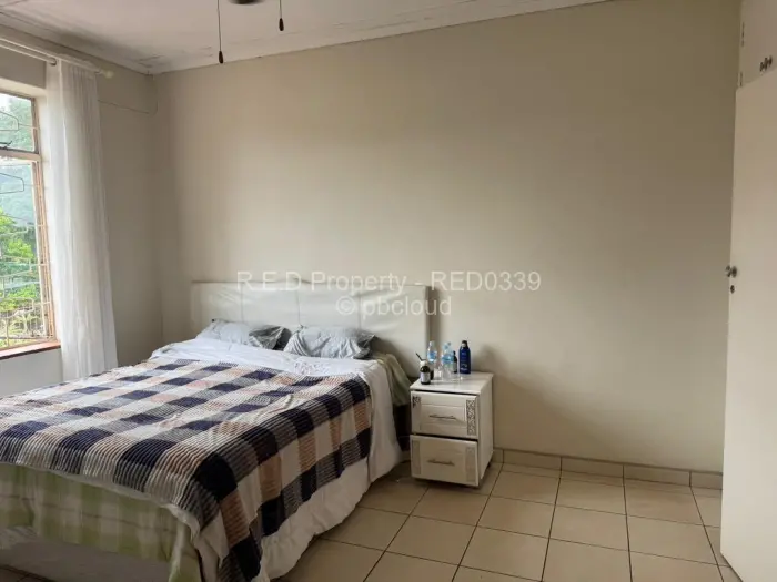 Townhouse/Cluster for Sale in Ascot, Bulawayo