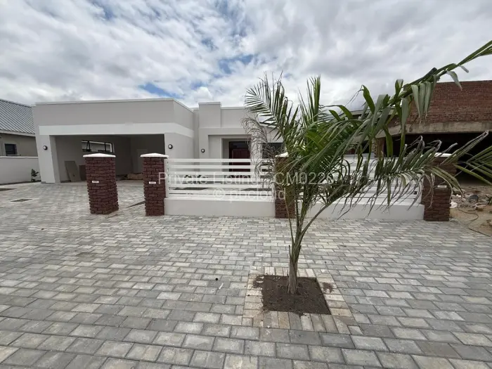 4 Bedroom House to Rent in Arlington