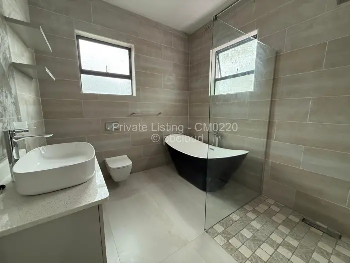 4 Bedroom House to Rent in Arlington