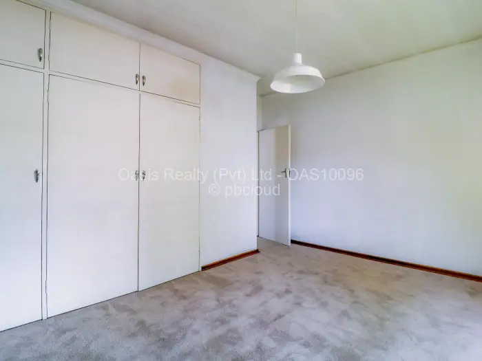 Townhouse/Cluster for Sale in Avenues, Harare