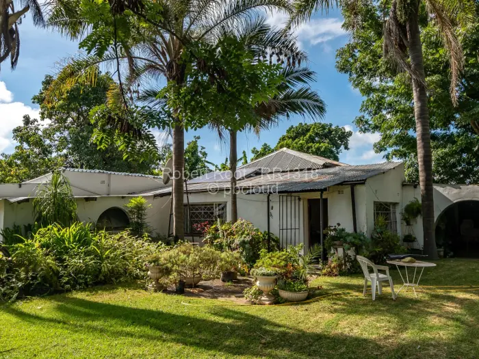 4 Bedroom House for Sale in Chikomba, Chikomba