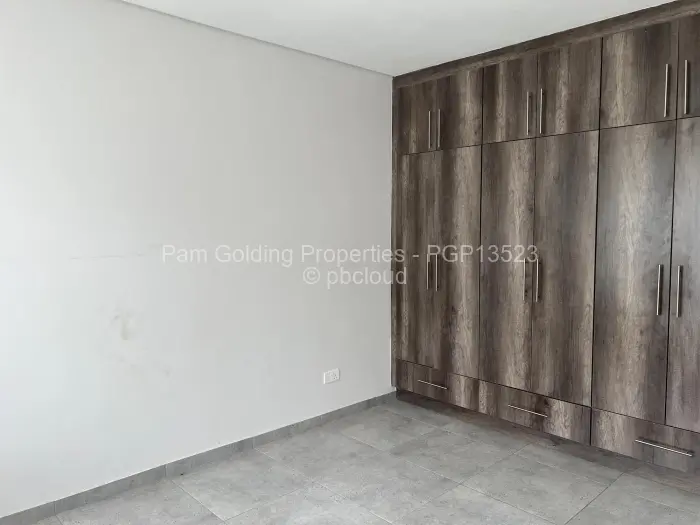 Townhouse/Cluster to Rent in Chisipite, Harare