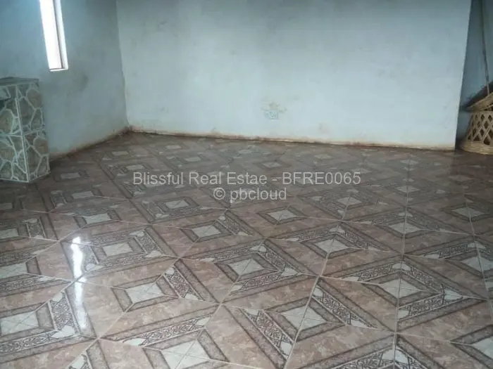 5 Bedroom House for Sale in Granary Park, Harare