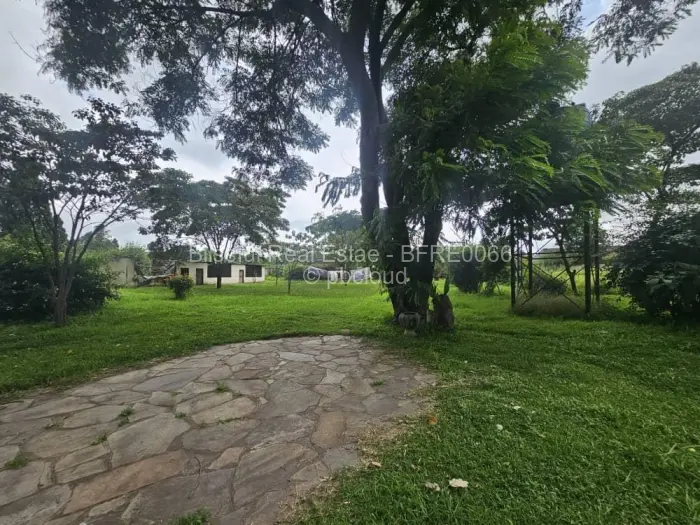 5 Bedroom House for Sale in Hatfield, Harare