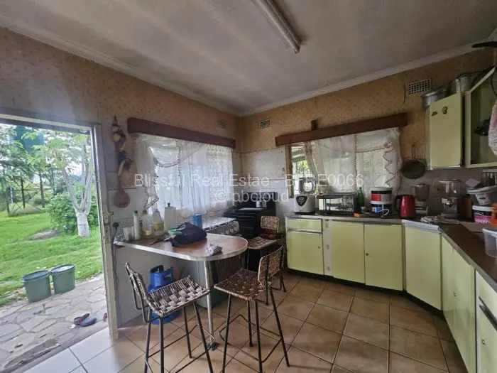 5 Bedroom House for Sale in Hatfield, Harare