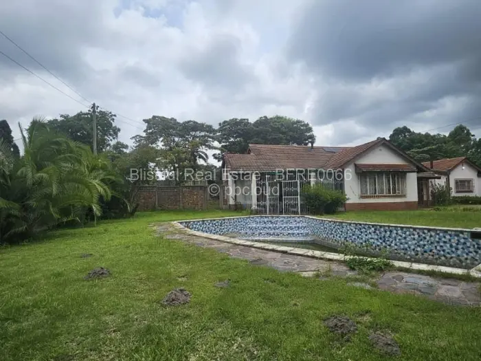 5 Bedroom House for Sale in Hatfield, Harare