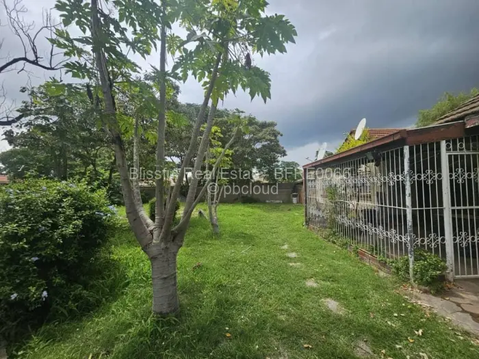 5 Bedroom House for Sale in Hatfield, Harare