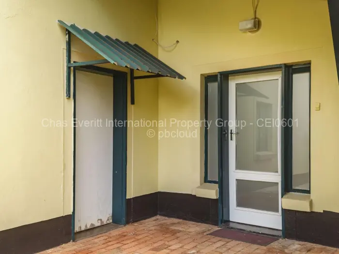 Flat/Apartment to Rent in Borrowdale Brooke