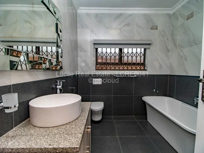 4 Bedroom House for Sale in Haig Park, Harare