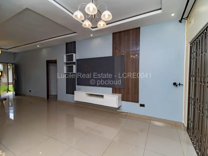 4 Bedroom House for Sale in Haig Park, Harare