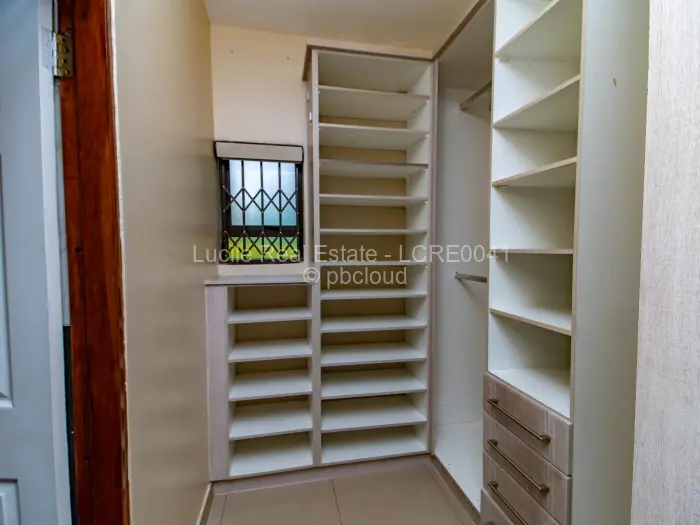 4 Bedroom House for Sale in Haig Park, Harare