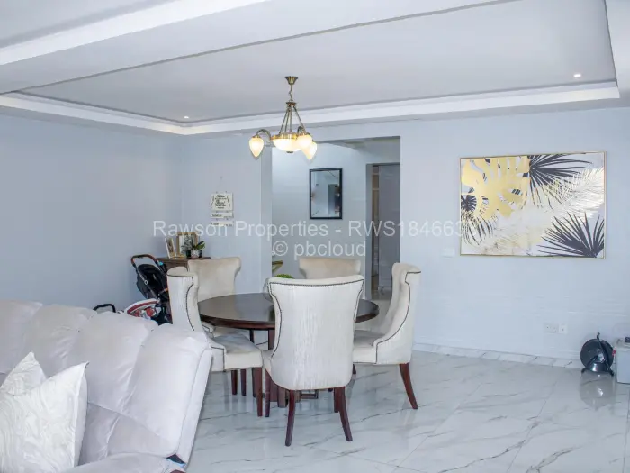 6 Bedroom House for Sale in Hogerty Hill, Harare
