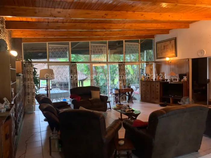 4 Bedroom House for Sale in Burnside, Bulawayo