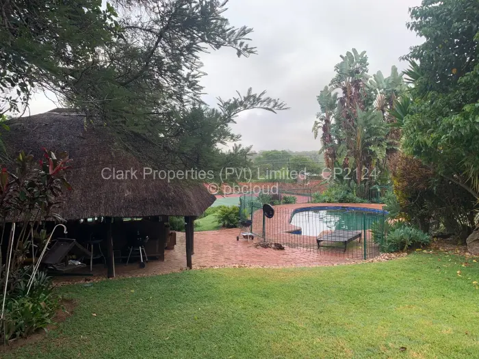 4 Bedroom House for Sale in Burnside, Bulawayo