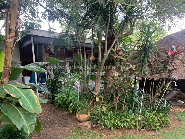 4 Bedroom House for Sale in Burnside, Bulawayo