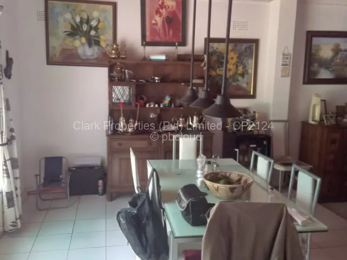 4 Bedroom House for Sale in Burnside, Bulawayo