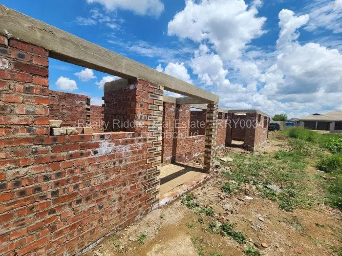 4 Bedroom House for Sale in Sandton Park, Harare