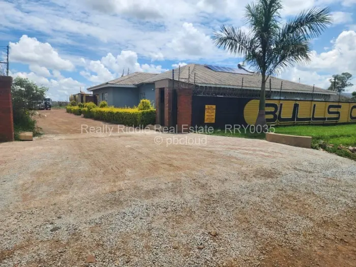 Industrial Stand for Sale in Sandton Park, Harare