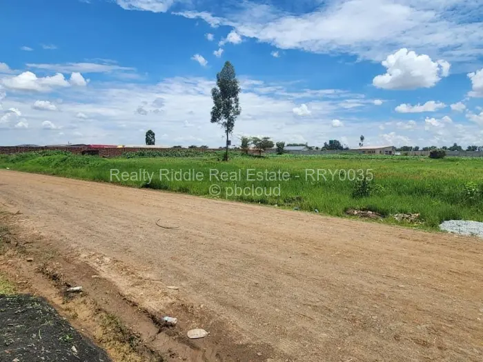 Industrial Stand for Sale in Sandton Park, Harare