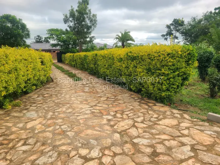 3 Bedroom House for Sale in Lochview, Bulawayo