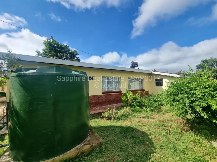 3 Bedroom House for Sale in Lochview, Bulawayo